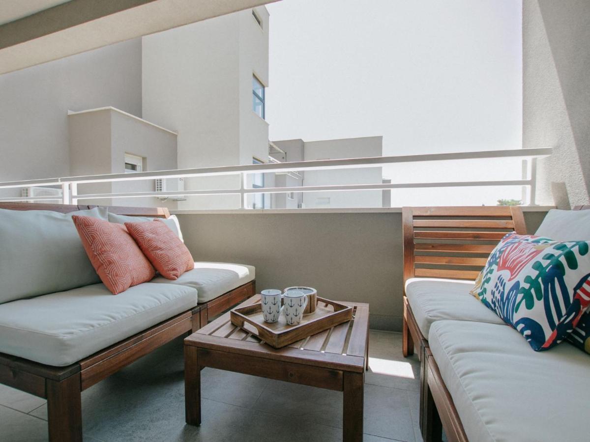 Luxury Apartment Di Трогир Екстериор снимка